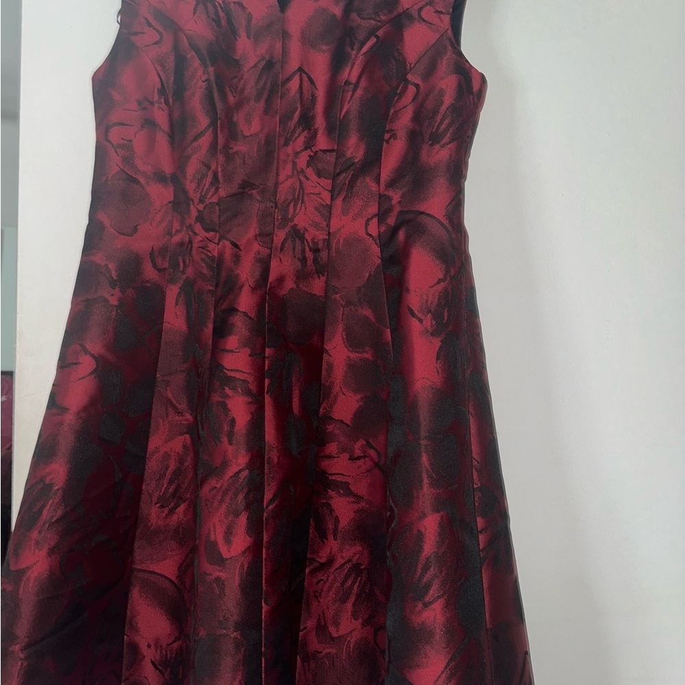 Elegant Red and Black Floral Dress Studio One New York